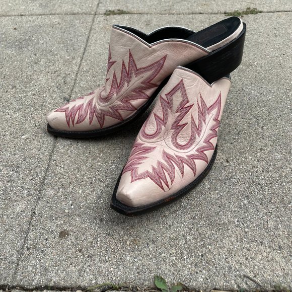 "A Stitch In Time" Ivory/ Pink Stitch Tres Outlaws Mule 1537* SZ 8.5 - Picture 6 of 7
